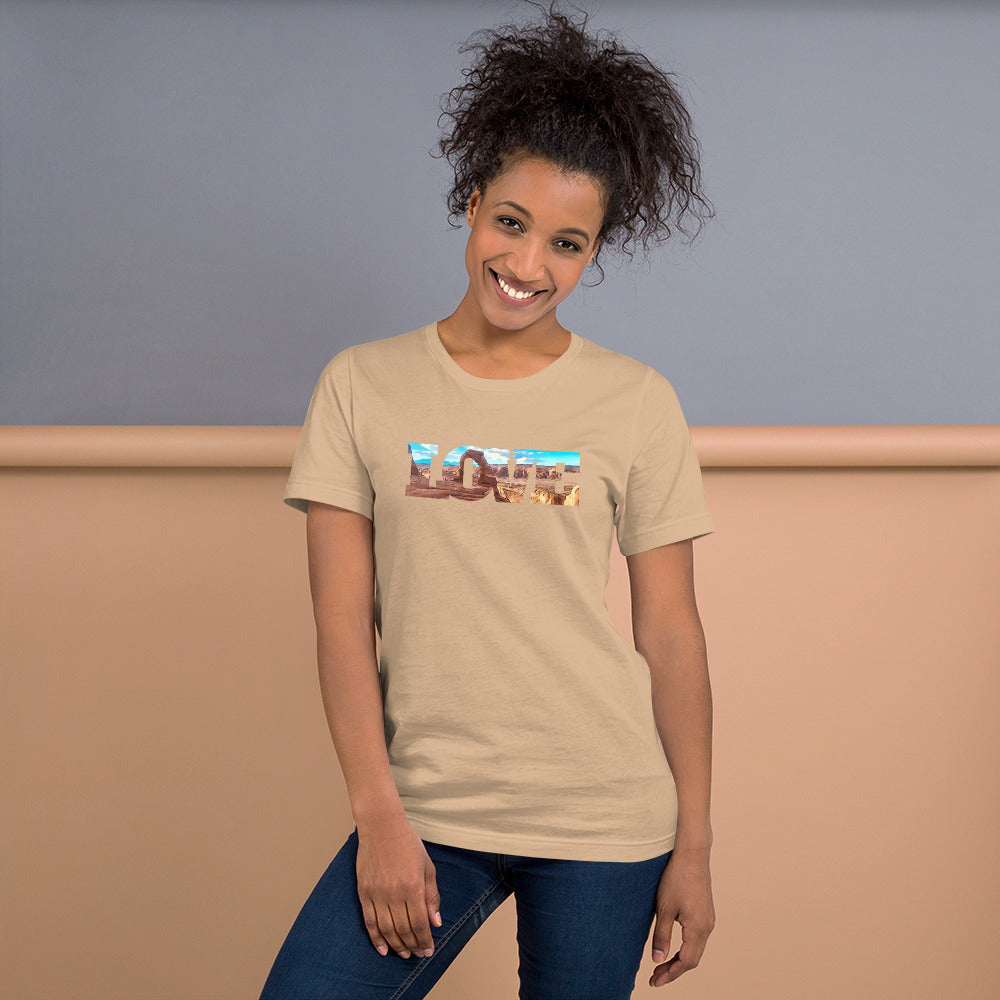 Delicate Arch LOVE Unisex t-shirt
